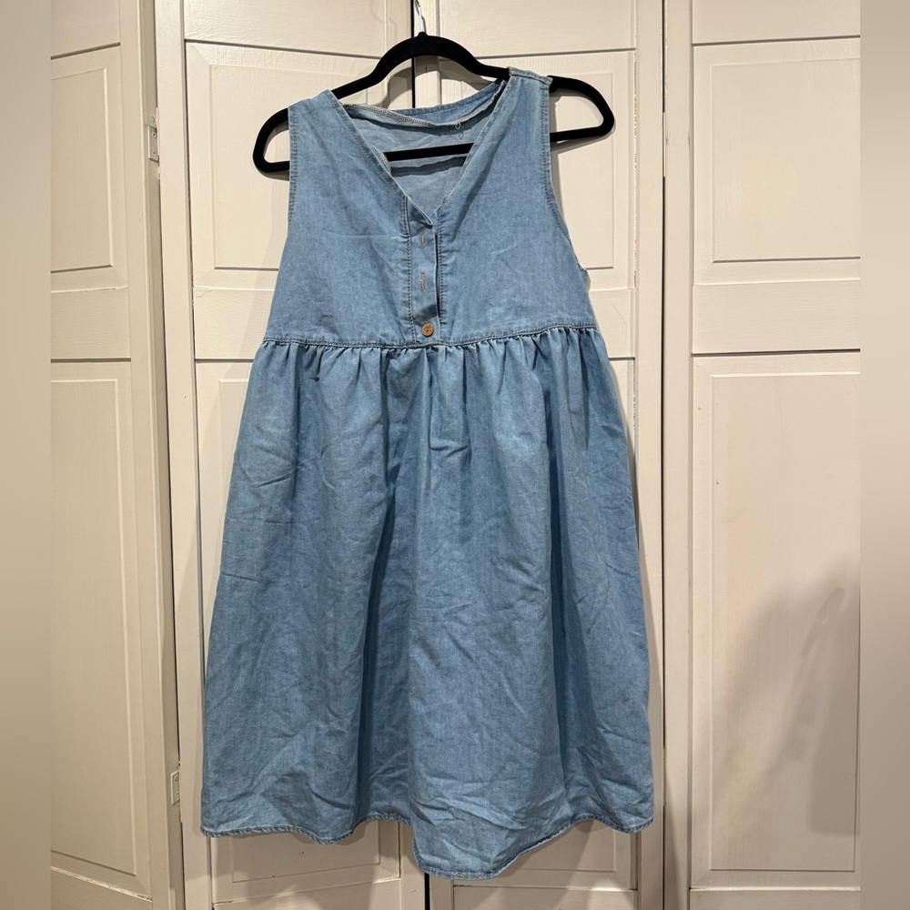 Denim dress size small EUC‎